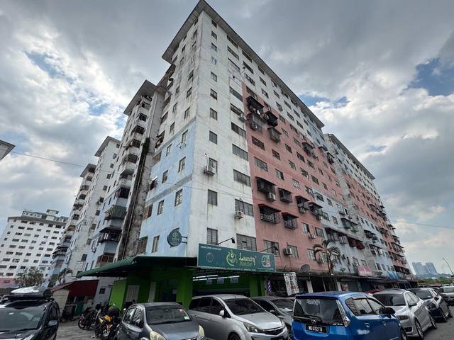 Apartment for sale in Petaling, Subang Jaya