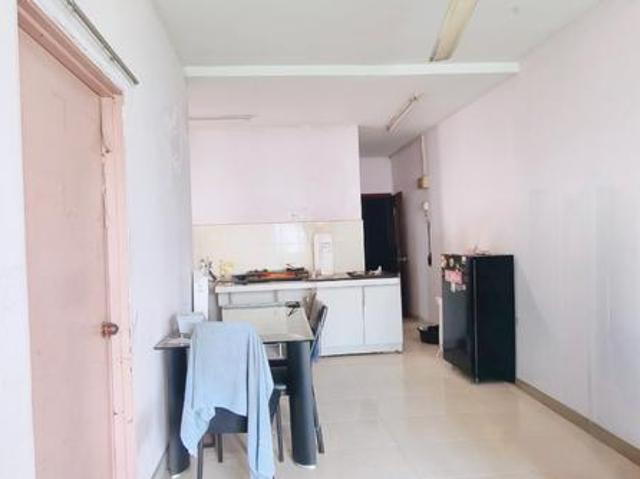 Flat for sale in Petaling, Alam Impian