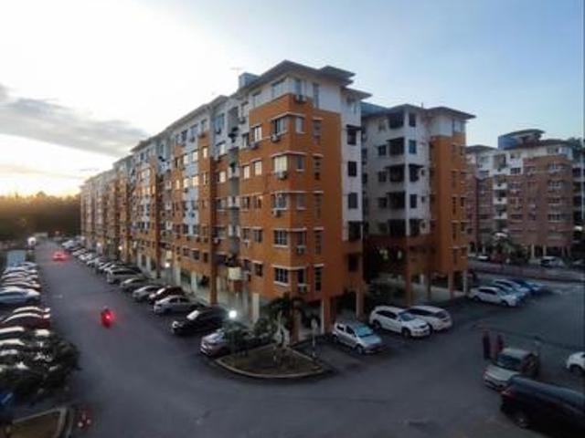 Apartment for sale in Kota Damansara, Petaling Jaya