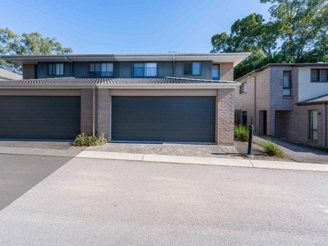 Townhouse for sale in Toombul, Queensland