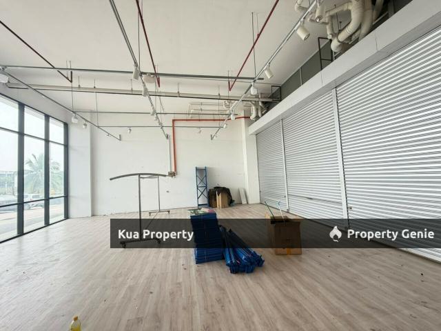 Shop for sale in Kuching, Bahagian Kuching