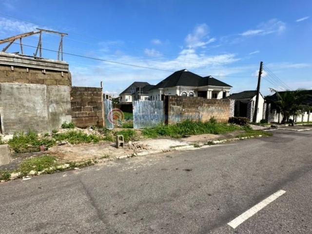 Land for sale in Ibadan