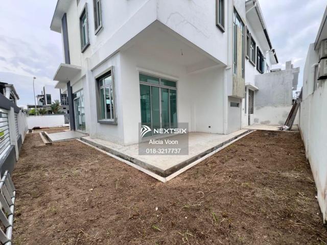 Residential House for sale in Country Heights Damansara, Kuala Lumpur
