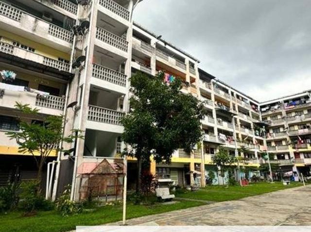 Flat for sale in Petaling, Alam Impian