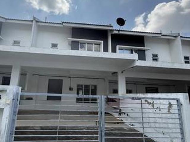 Terraced House for sale in Sendayan Village, Negeri Sembilan