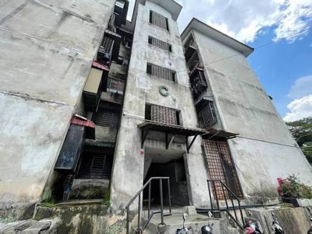 Flat for sale in Petaling, Damansara Damai