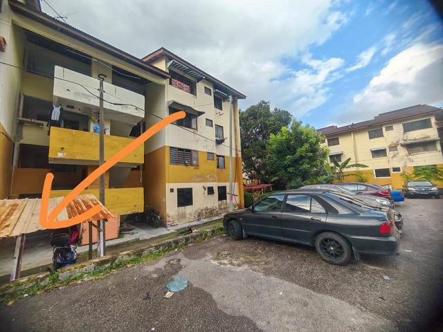 Flat for sale in Bukit Ledang, Johor