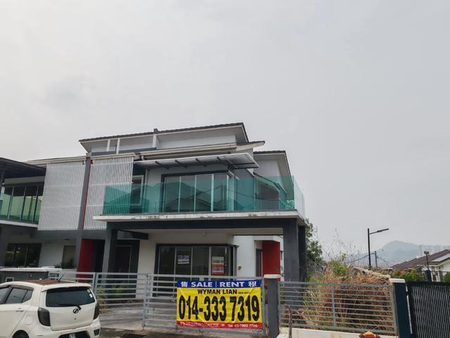 Residential House for sale in Tanjong Sepat, Selangor