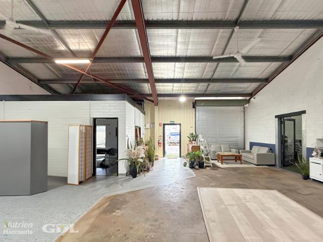 Warehouse for sale in Katherine East, Northern Territory