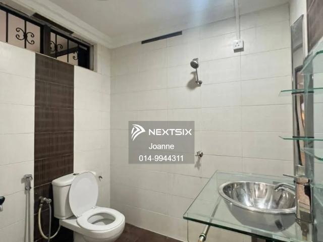 Residential House for sale in Kuching