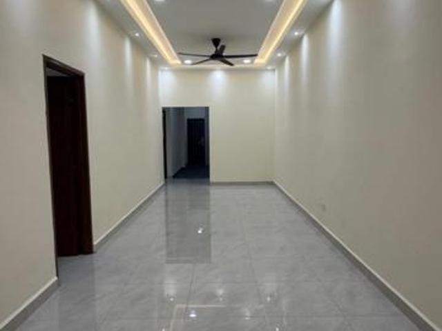 Terraced House for sale in Ulu Tiram, Johor