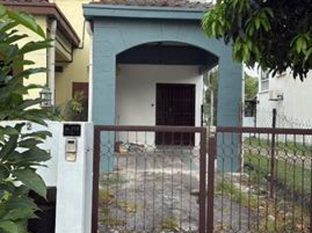 Townhouse for sale in Petaling, Alam Impian