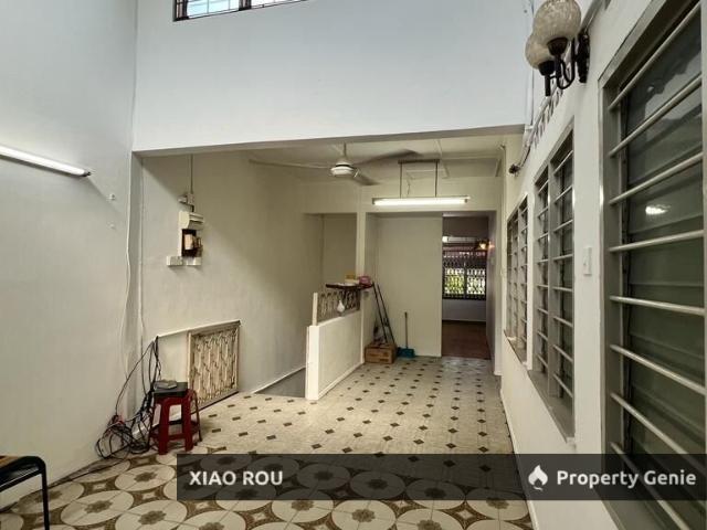 Townhouse for sale in Malaka