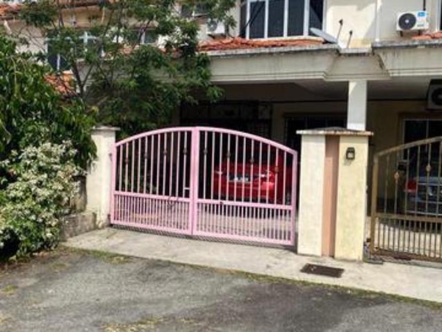 Terraced House for sale in Batu Pahat, Johor