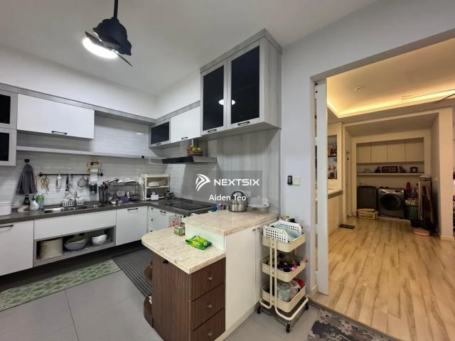 Residential House for sale in Malaka