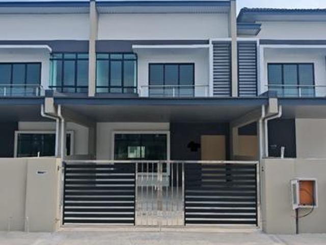 Terraced House for sale in Kuching, Sarawak