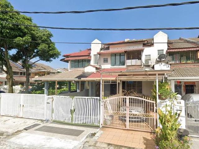 Townhouse for sale in Country Heights Damansara, Kuala Lumpur
