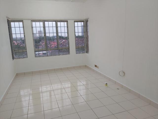 Apartment for sale in Port Klang, Selangor