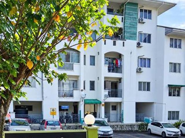 Apartment for sale in Kajang, Langat