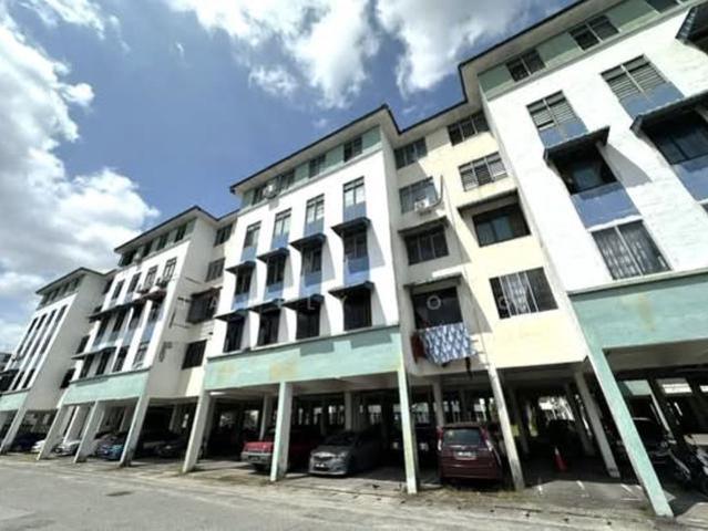 Flat for sale in Bukit Ledang, Johor