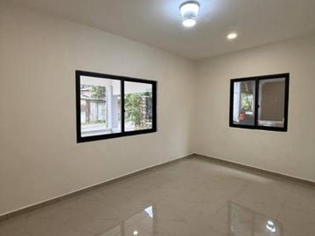 Bungalow for sale in Masai, Johor