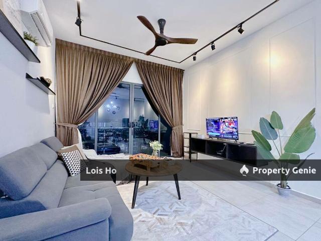 Condominium for sale in Malaka