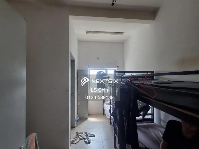 Residential House for sale in Malaka