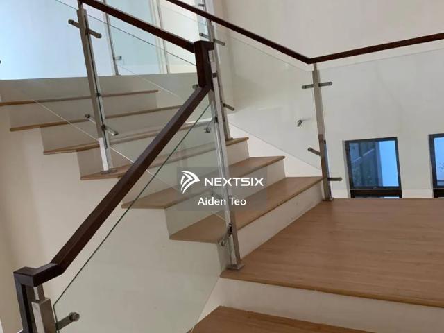 Residential House for sale in Malaka