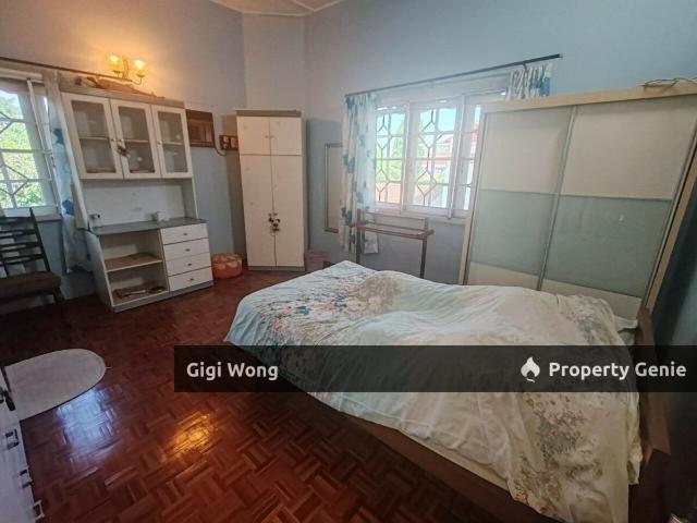 Bungalow for sale in Malaka