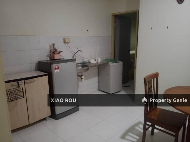 Condominium for sale in Malaka