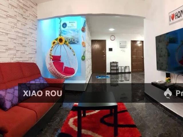 Apartment for sale in Malaka