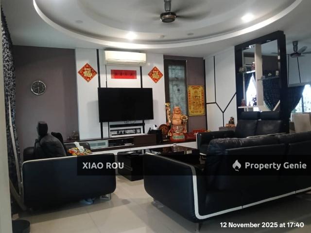 Bungalow for sale in Malaka