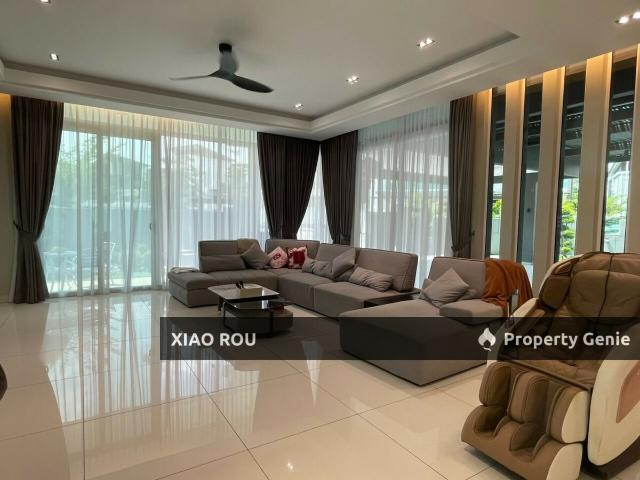 Bungalow for sale in Malaka