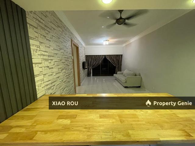 Condominium for sale in Malaka