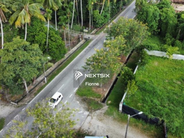 Warehouse for sale in Malaka