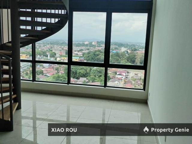 Condominium for sale in Malaka