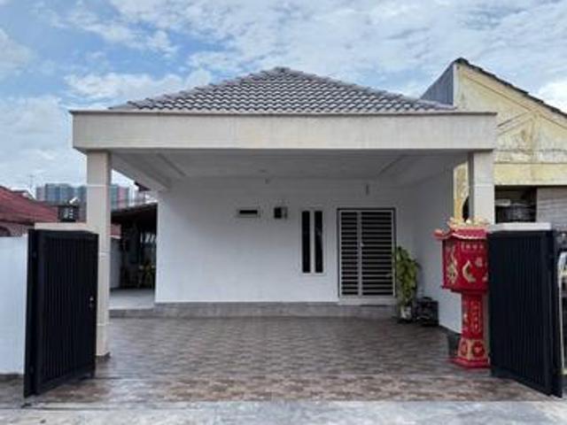 Terraced House for sale in Country Heights Damansara, Kuala Lumpur