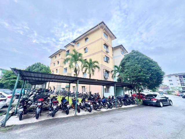 Apartment for sale in Petaling, Alam Impian