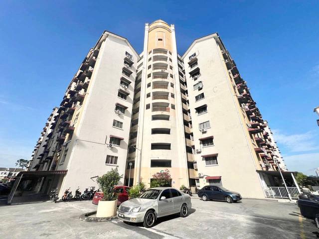 Apartment for sale in Petaling, Subang Jaya