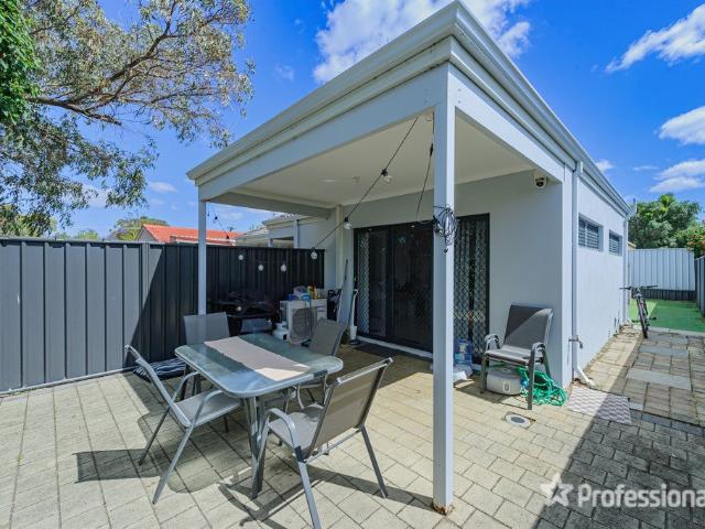 Apartment for sale in Camillo, Western Australia