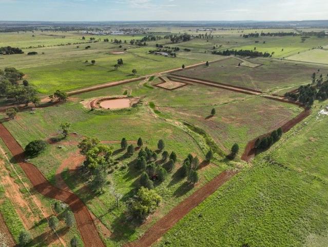 Cottage for sale in Dubbo
