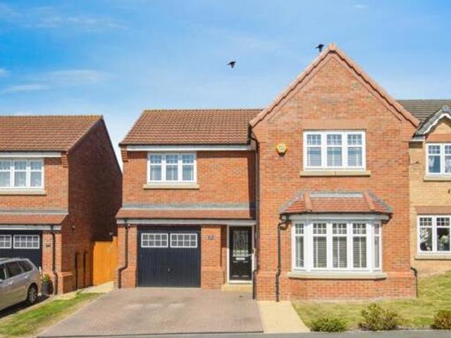 House for sale in Crofton, West Yorkshire