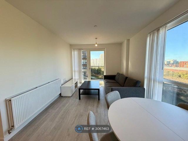 House for rent in London Borough of Hillingdon, Greater London