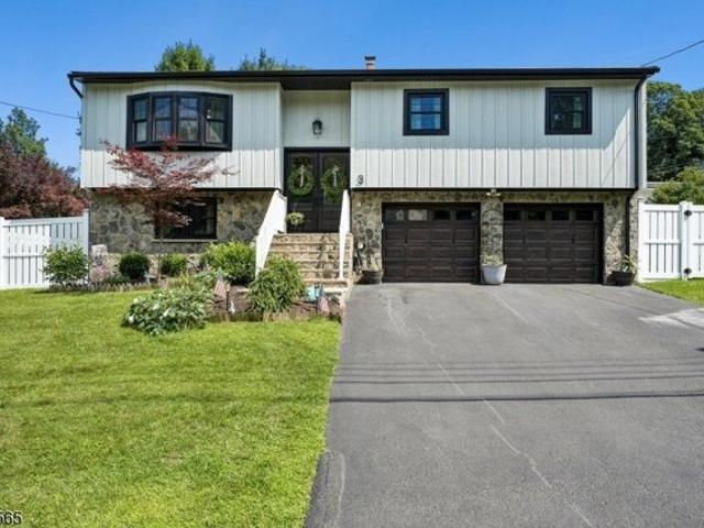 House for sale in Glasser, New Jersey