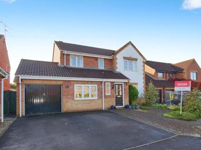 House for sale in Feckenham, City Of Bristol