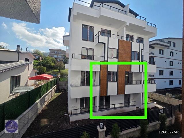 Yazlık, Gölcük içerisinde satılık mülk