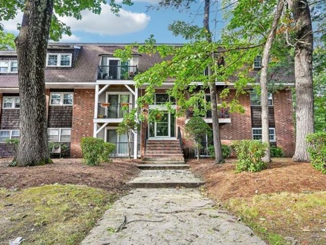 Condo for sale in The Valley, Methuen