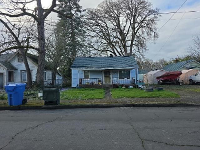 House for sale in Oregonia