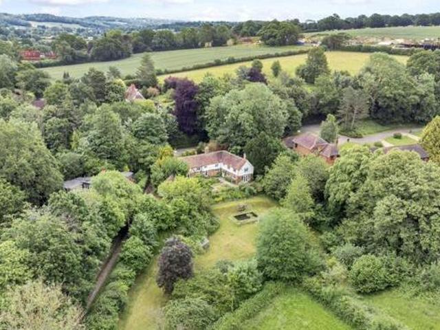 House for sale in Sandown Park, Kent