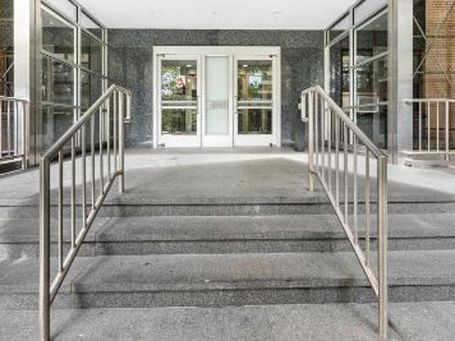 Property for sale in The Bronx, Arverne